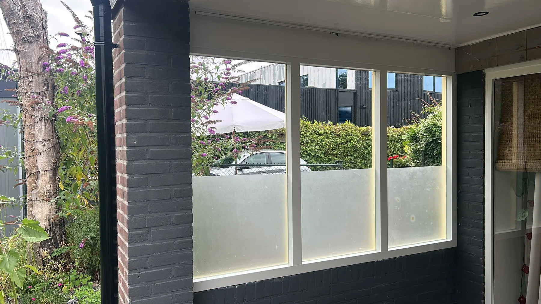Binnenwerk rond kozijnen en deuren